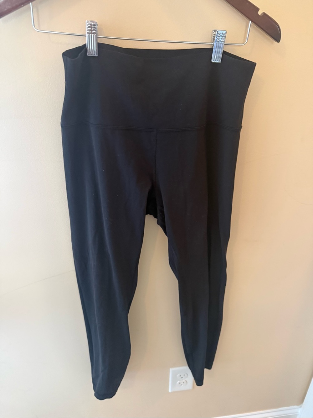 Lululemon Align Leggings black size 10